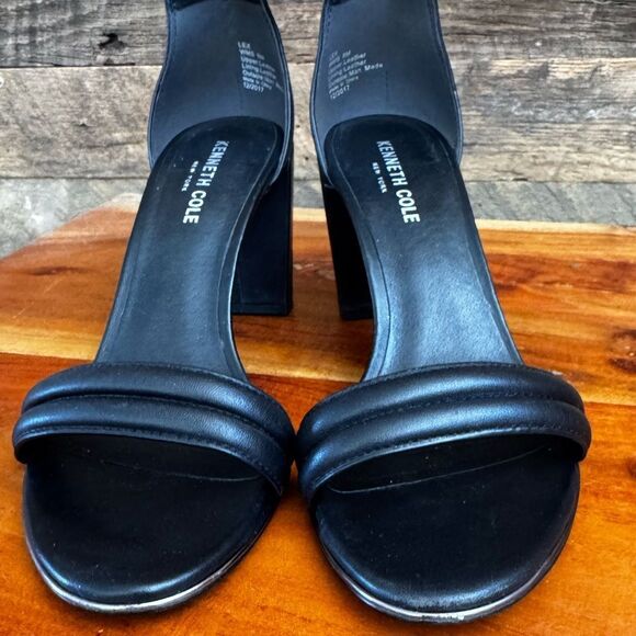 🖤 Kenneth Cole “Lex” Leather Heeled Sandals – Size 8M - Picture 2 of 9